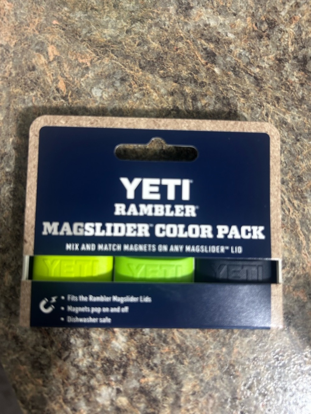 Yeti MagSlider Color Pack in Navy and Light Gray